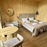 Land Apartment *