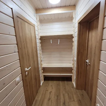 Land Apartment *