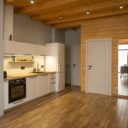 Land Apartment *