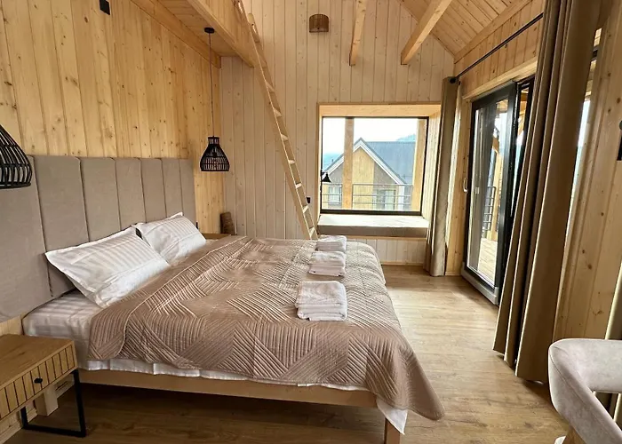 Land Apartman