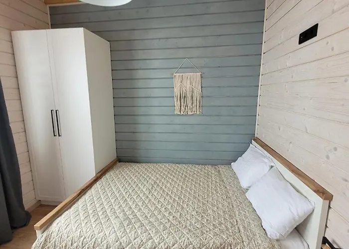 Apartman Land *